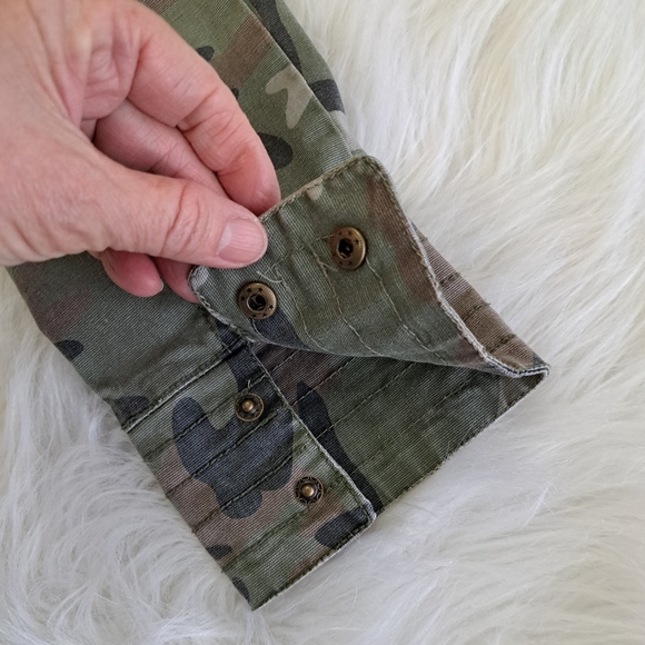 Paris Blues Camouflage Cropped Jacket - Picture 5 of 9